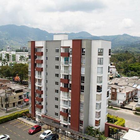 Apartamento Granate 佩雷拉 外观 照片
