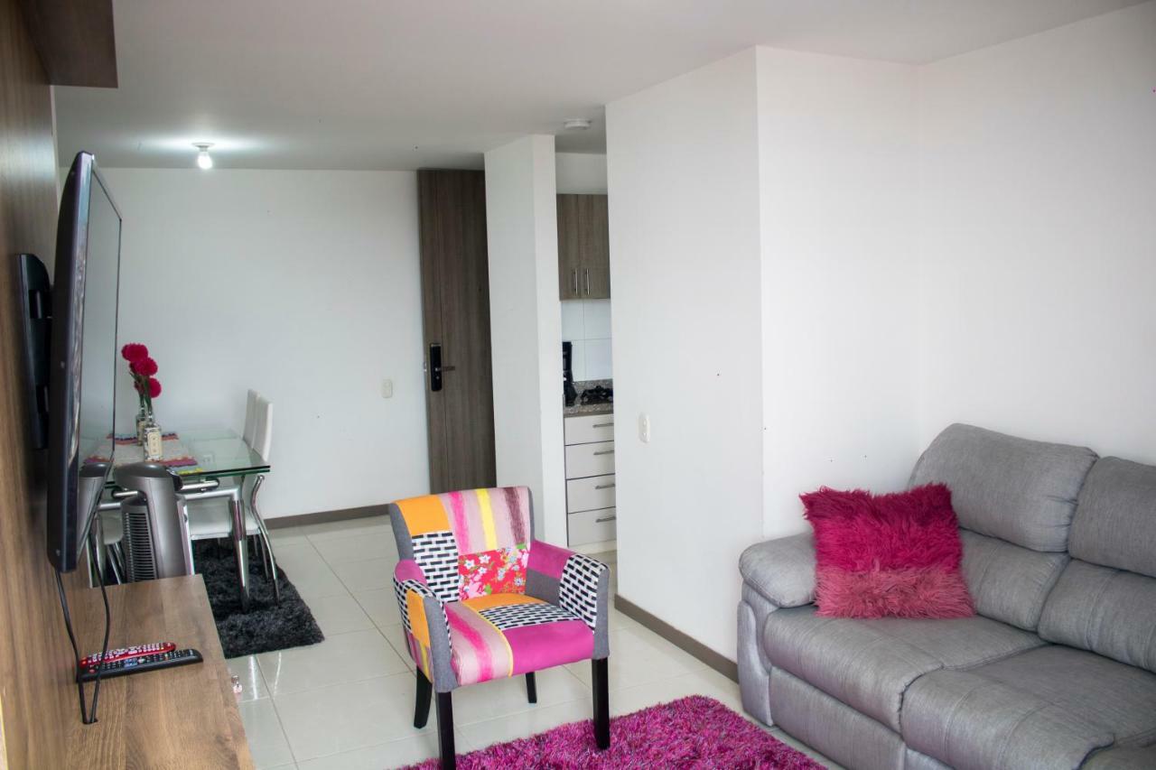 Apartamento Granate 佩雷拉 外观 照片