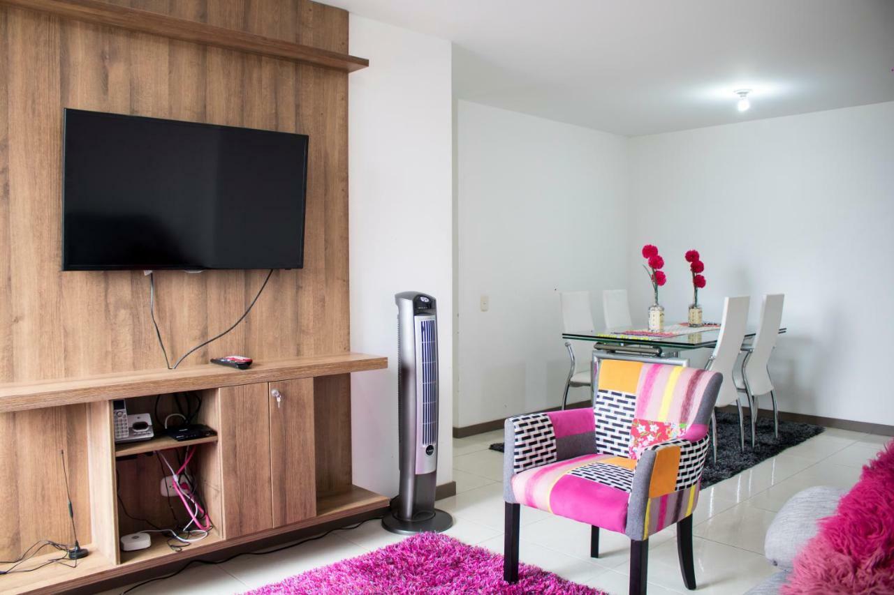 Apartamento Granate 佩雷拉 外观 照片